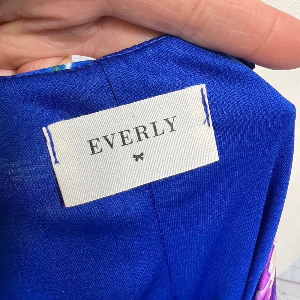 🏷️•|•EVERLY•| Pretty Anthro Floral Sleeveless Top ⏳ - Picture 9 of 12